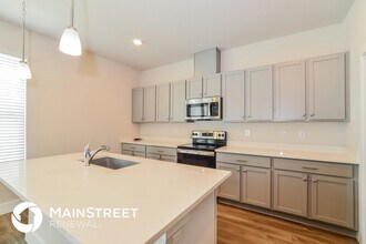 301 Pine St in DeLand, FL - Building Photo - Building Photo