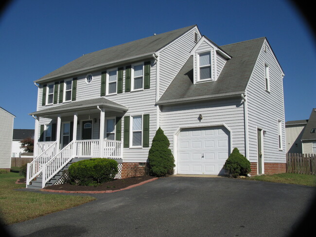 property at 8100 Cypresstree Ln