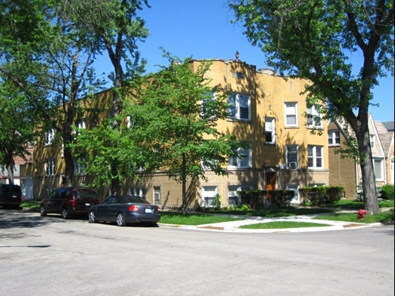 3400 N Nagle Ave in Chicago, IL - Building Photo - Building Photo