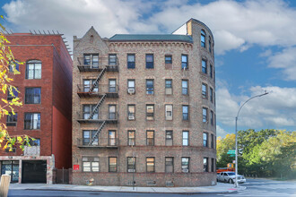 6901 Shore Rd in New York, NY - Building Photo - Building Photo