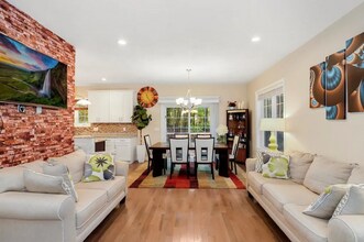 22 Beacon St in Shrewsbury, MA - Building Photo - Building Photo