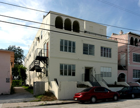 Villa Elena in Miami, FL - Building Photo - Building Photo