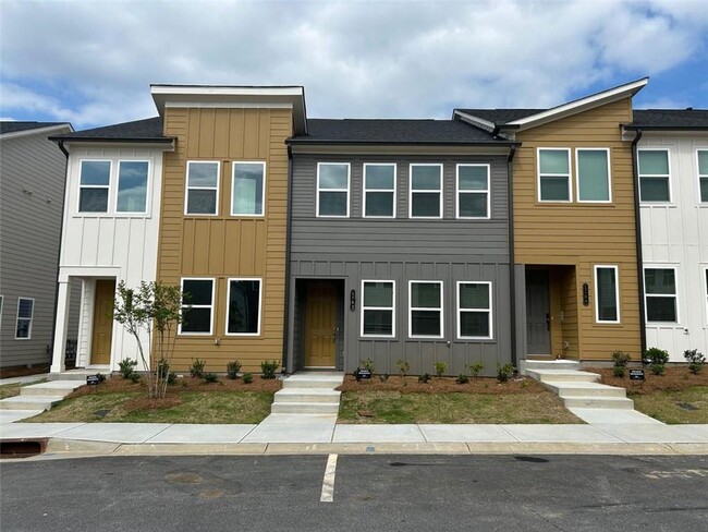 property at 1582 Driggs Dr NW