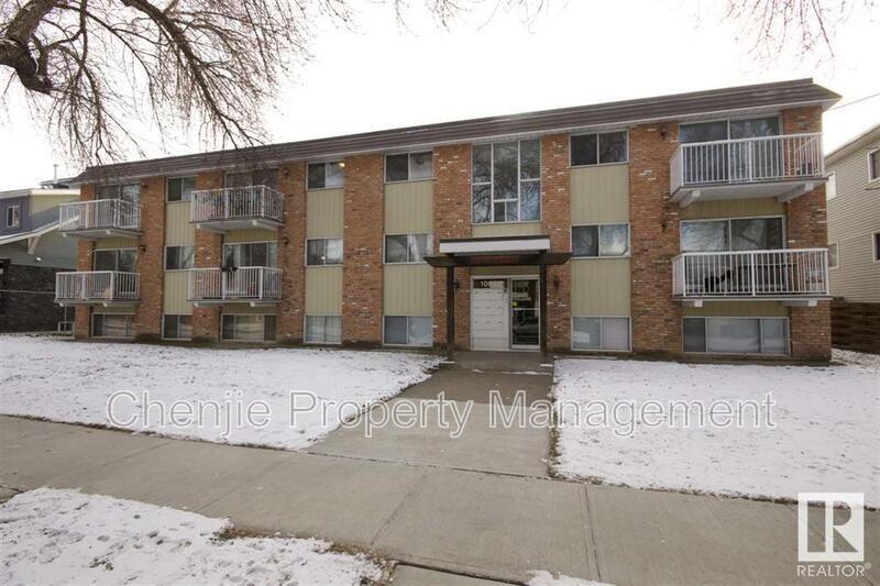 10635-10680 80 Ave NW in Edmonton, AB - Building Photo