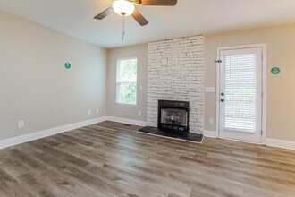 145 Lynn Dr in Clayton, NC - Building Photo - Building Photo