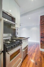 1590 Lexington Ave in New York, NY - Building Photo - Building Photo