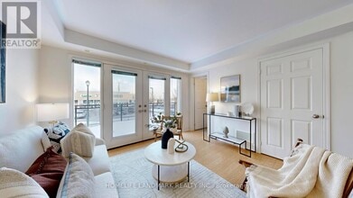 55 Burton Howard Dr in Aurora, ON - Building Photo - Building Photo