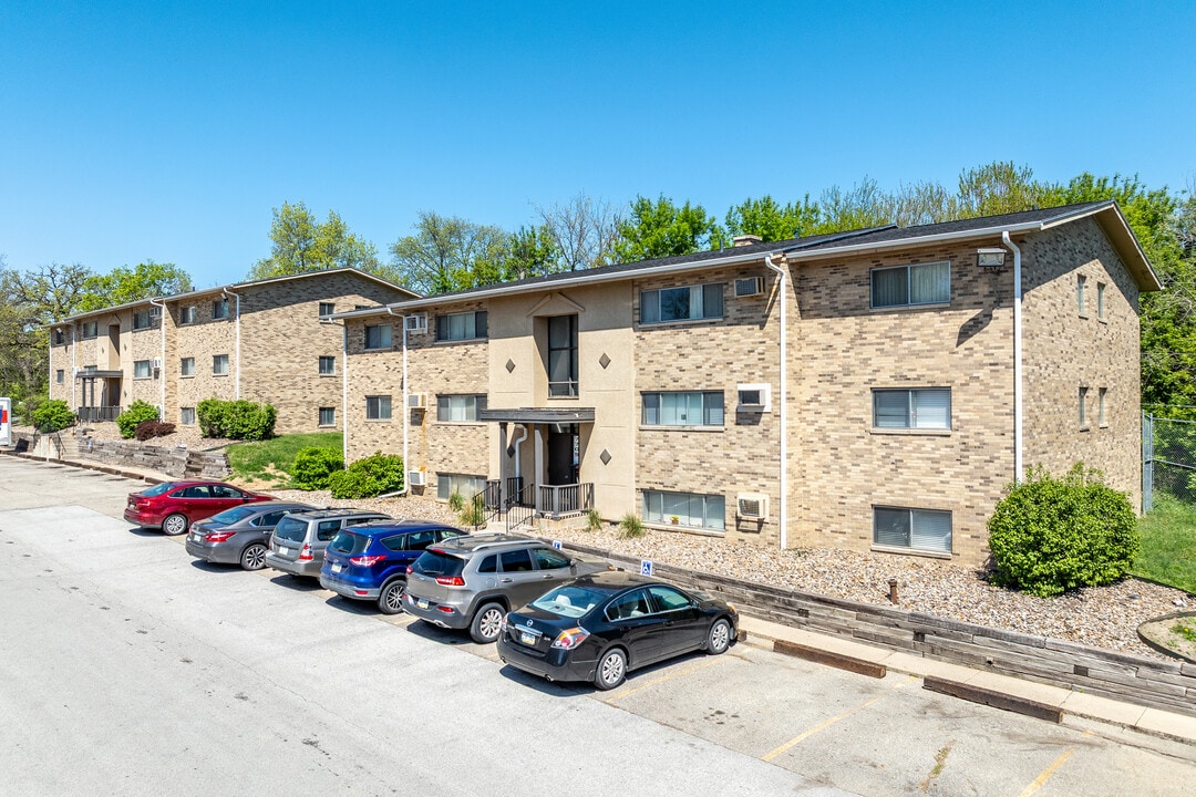 Urban Green Apartments - Urbandale in Urbandale, IA - Foto de edificio