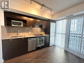 275-2275 Village Green Square in Toronto, ON - Building Photo