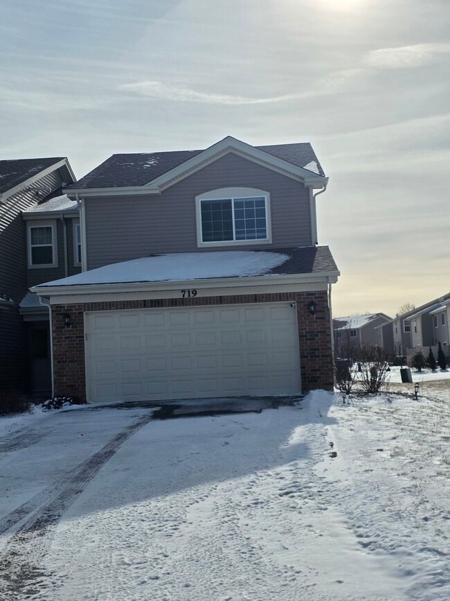 property at 719 Wellington Ln