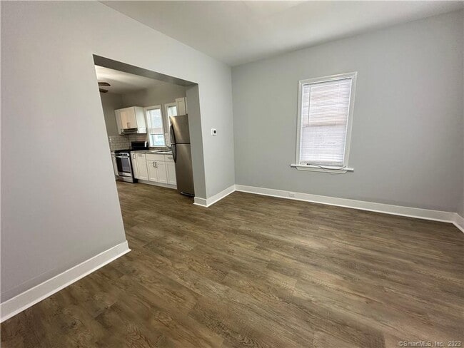 152 Thompson St in Stratford, CT - Building Photo - Building Photo