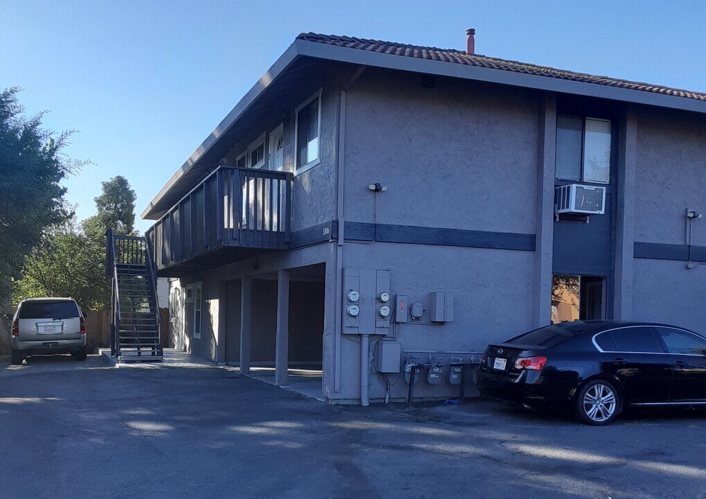 1106 Eureka Ln, Unit 1 in Concord, CA - Foto de edificio