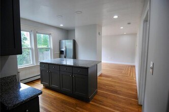 61-63 Jastram St, Unit 1 in Providence, RI - Building Photo - Building Photo