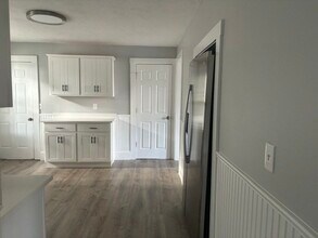 27 Taunton Ave-Unit -1 in Rockland, MA - Building Photo - Building Photo