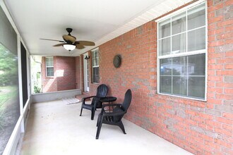 174 Emmons Ln in Pensacola, FL - Building Photo - Building Photo