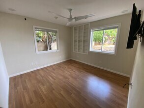 3708A Claudine St, Unit 2 in Honolulu, HI - Building Photo - Building Photo