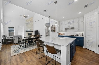 424 Country Meadows Blvd in Waxahachie, TX - Building Photo - Building Photo