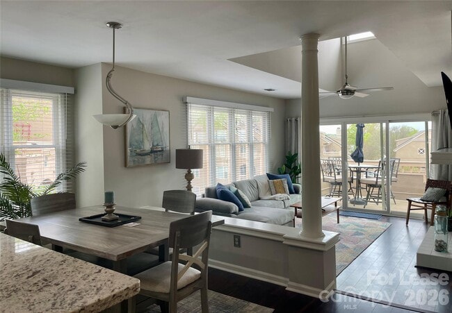 639 Portside Dr in Davidson, NC - Building Photo - Building Photo