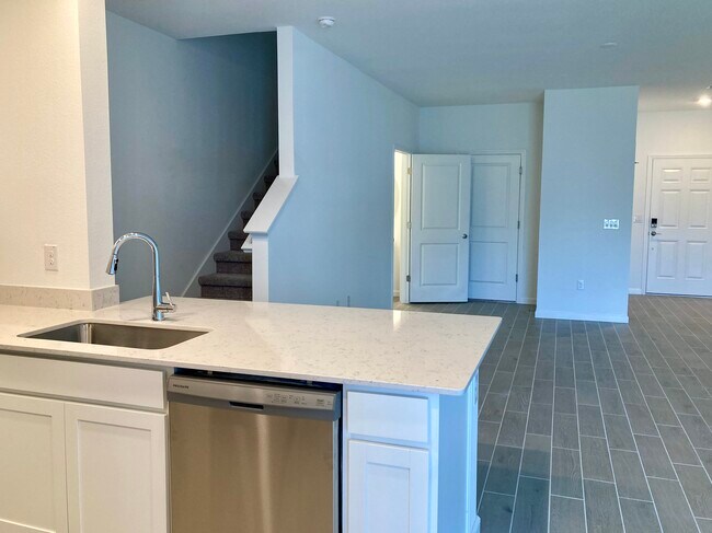 3476 SE 37th Ave Rd in Ocala, FL - Building Photo - Building Photo