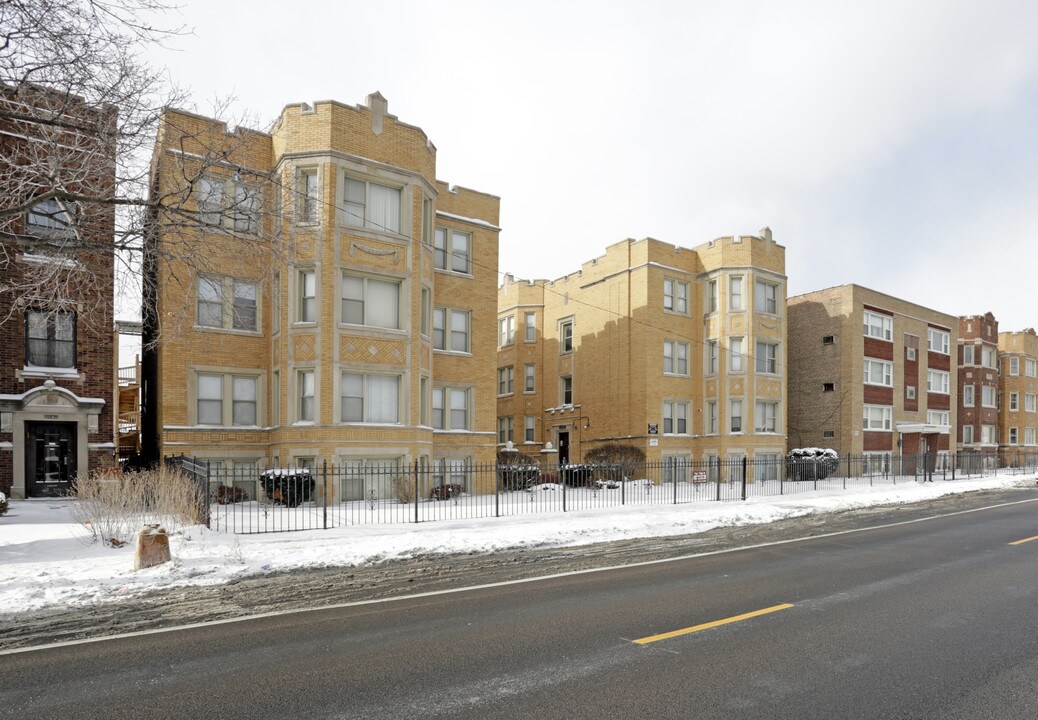 7722-7732 S Jeffery Blvd in Chicago, IL - Building Photo