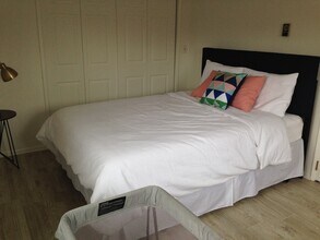 445 Caines St in Friday Harbor, WA - Building Photo - Building Photo