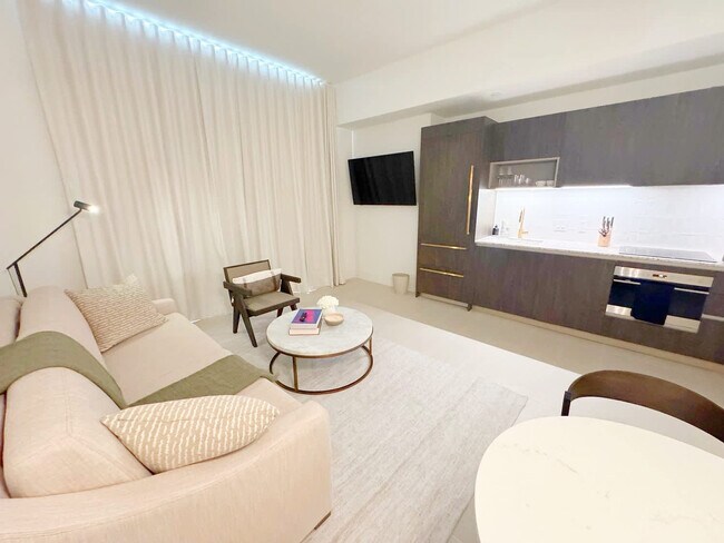 159 NE 6th St in Miami, FL - Building Photo - Building Photo