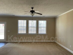 1997 Kenlock Dr in Grovetown, GA - Building Photo - Building Photo