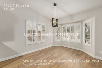 2547 E Taro Ln in Phoenix, AZ - Building Photo - Building Photo