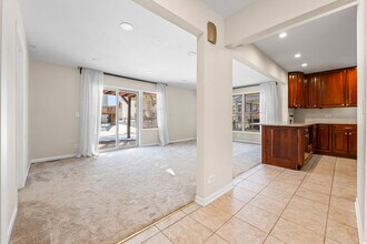 9 Edgewood Rd in Vernon Hills, IL - Foto de edificio - Building Photo