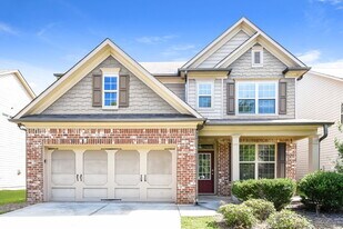 928 Upland Ives Dr in Sugar Hill, GA - Building Photo
