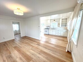 108 Beryl St in Redondo Beach, CA - Building Photo - Building Photo