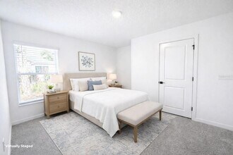 2464 Fairview Rd in Spring Hill, FL - Building Photo - Building Photo