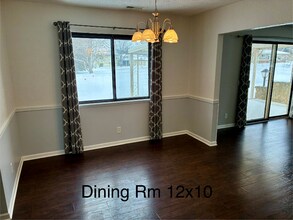 1000 Toledo St in Fremont, IN - Foto de edificio - Building Photo