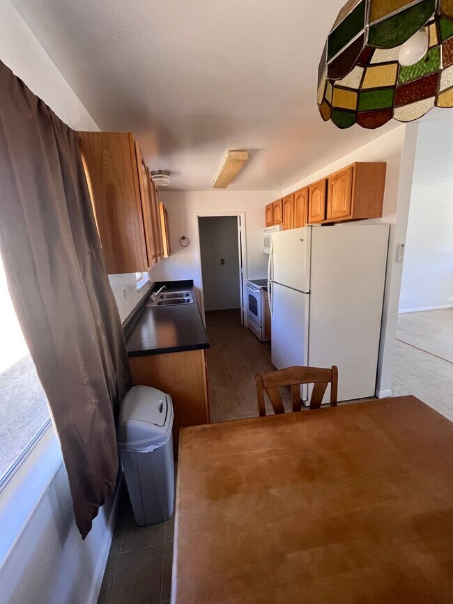 10337 Stockton St in Coulterville, CA - Building Photo - Building Photo