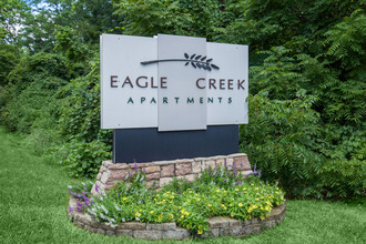 Eagle Creek Apartments in Indianapolis, IN - Building Photo - Building Photo