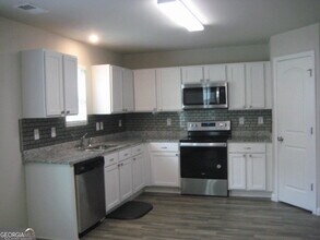 310 Indian Lake Trail in Villa Rica, GA - Building Photo - Building Photo
