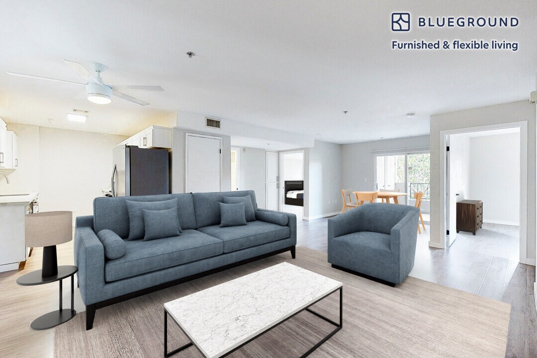 18425 Malden St, Unit SI FL0-ID8923A in Los Angeles, CA - Building Photo