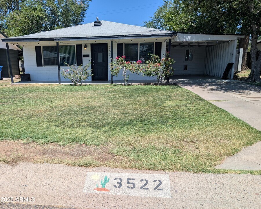 3522 E Cheery Lynn Rd in Phoenix, AZ - Building Photo