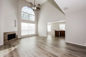 8533 Tallahassee Ln in Fort Worth, TX - Building Photo - Building Photo