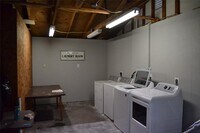 8719 Ilona Ln photo'