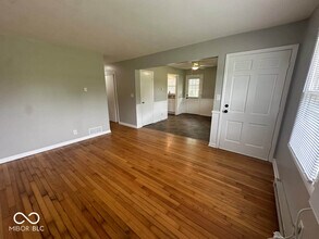 5645 950 E in Zionsville, IN - Building Photo - Building Photo
