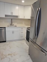 1301 SW 134th Way in Pembroke Pines, FL - Building Photo - Building Photo