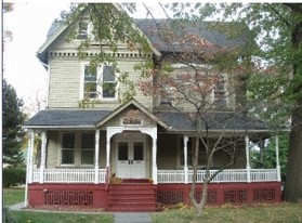 The Carriage House Apartments