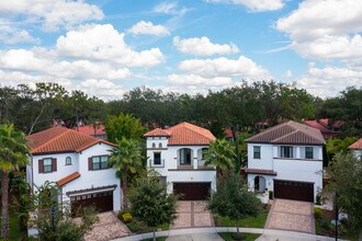 8412 Via Vittoria Way in Orlando, FL - Building Photo - Building Photo