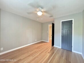 3219 Oak St in Jacksonville, FL - Building Photo - Building Photo