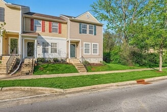 5855 Monroe Crossing in Nashville, TN - Building Photo - Building Photo