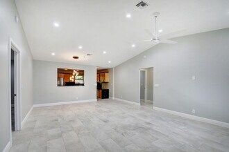 6170 Serene Run in Greenacres, FL - Building Photo - Building Photo