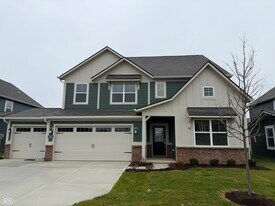 1111 Wessel Ln in Avon, IN - Building Photo