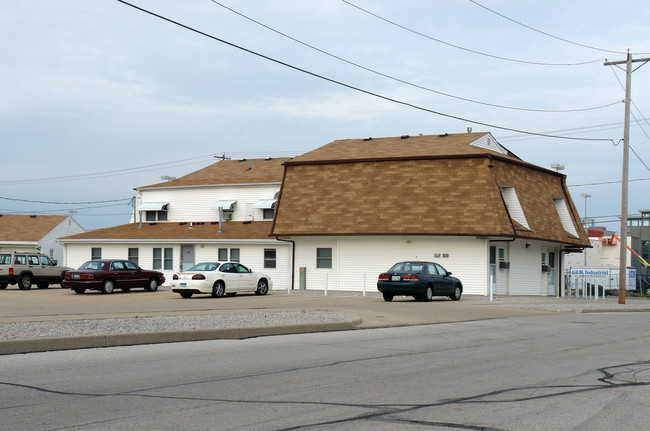 4116 Royer Rd in Toledo, OH - Foto de edificio - Building Photo