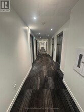 900 St Clair Ave W in Toronto, ON - Building Photo - Building Photo